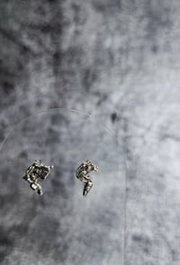 Image 1 of Fluid studs 4