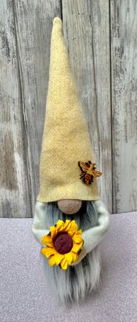 Image 2 of Lemon Merinowool Wee sunflower Bee Gnome