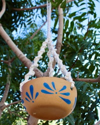 Image 1 of 'Florecita Azul' Hanging Bowl