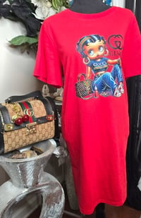 Size Large Gorg girl Tshirt dress with Dr bag
