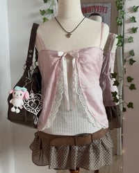 harlow’s secret flyaway top 