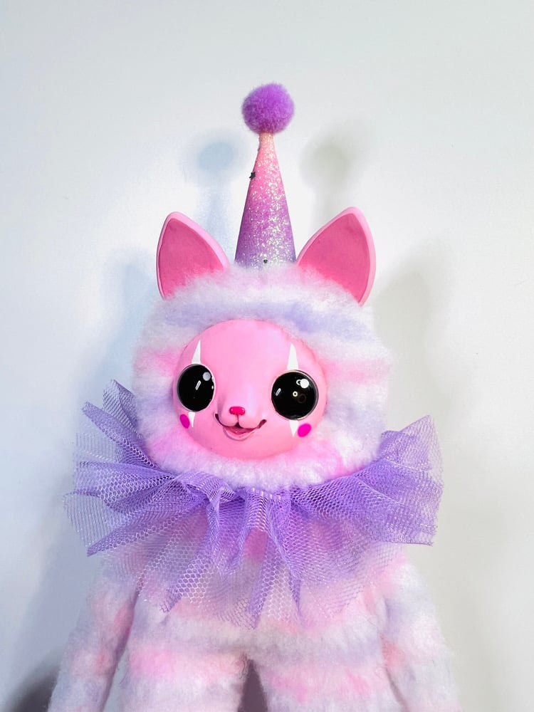 Clown Cat (pink/purple)