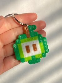 Image 2 of Apple Keyring 