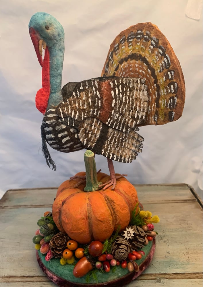 Image of Turkey Tom figure 8