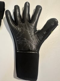 Image 2 of BLACK NEXON 26