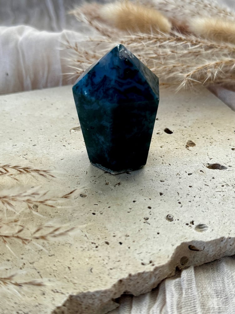 Image of Moss Agate Cupcake Tower 