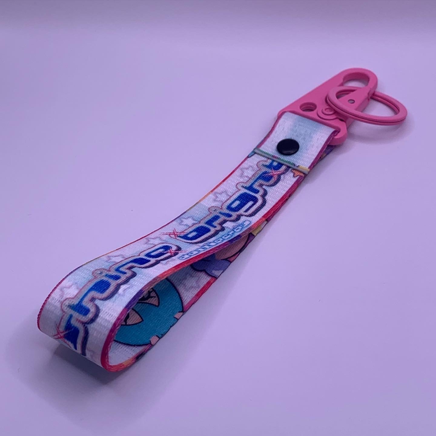 jet-tags.jpg?auto=format&fit=