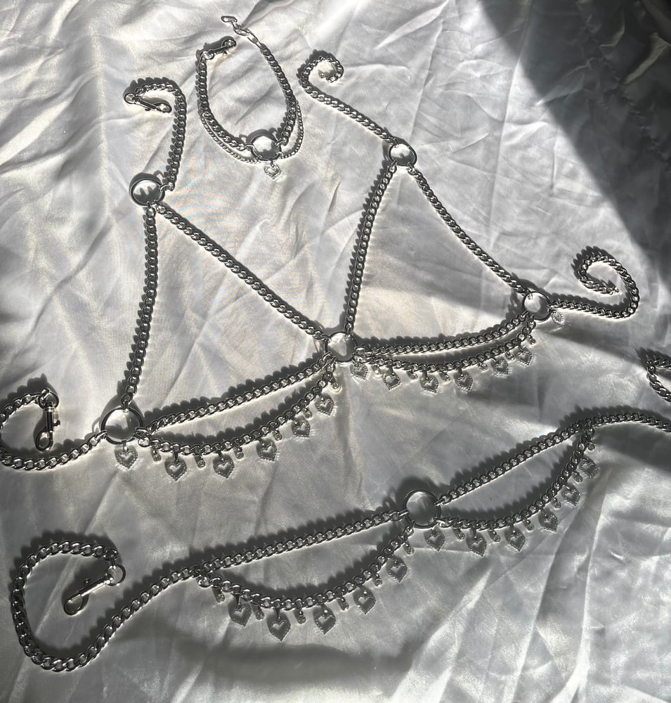 Image of Summer Chain Harness Set (avail separately)