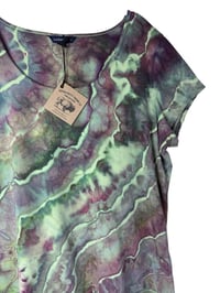 Image 3 of ♻️ UPCYCLED L Ladies Fitted Tee in Cool Muted Geode Ice Dye