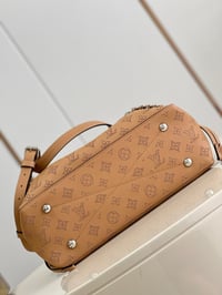Image 4 of LV Bella Tote