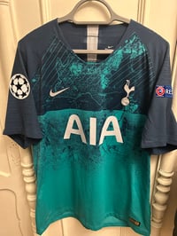 Image 7 of Tottenham Hotspur “LUCAS 27” Vaporknit 2018/19 Third Shirt + UCL patches (XL)