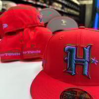 Image 1 of New Era 59Fifty Battle Red H