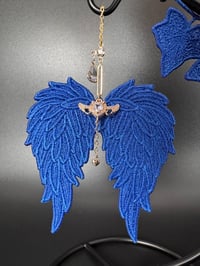 Image 3 of Blue Angel Wing Ivy Suncatcher