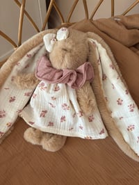 Image 2 of DOUDOU ET SA TENUE FLEURI ROSE 