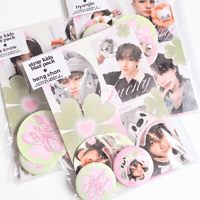 Image 1 of stray kids bias packs