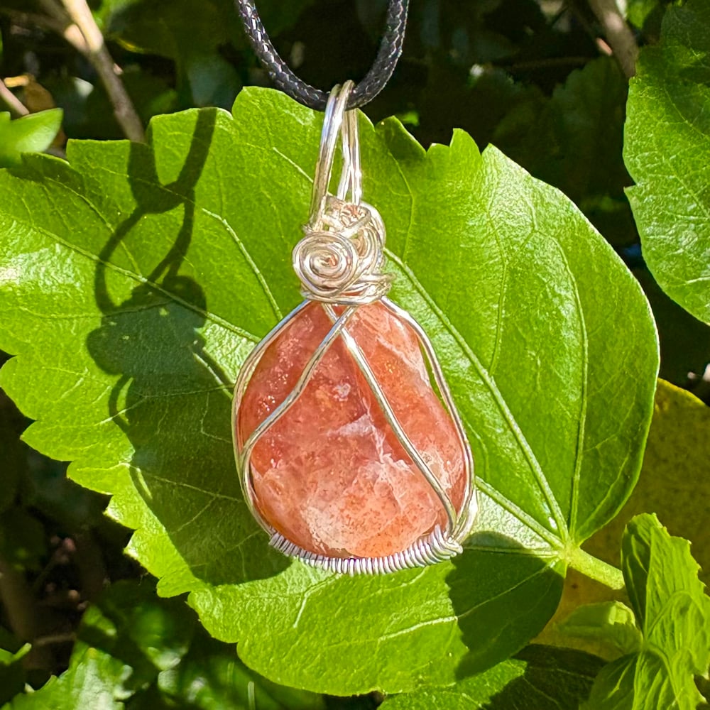 Image of sunstone pendant