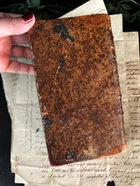 Image 7 of Livre ancien à secret, rare, reliure en cuir avec armoiries royales, XVIII siècle