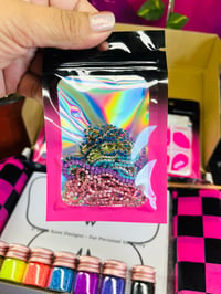 Image 5 of Fly Girl Butterfly Beading Kit 