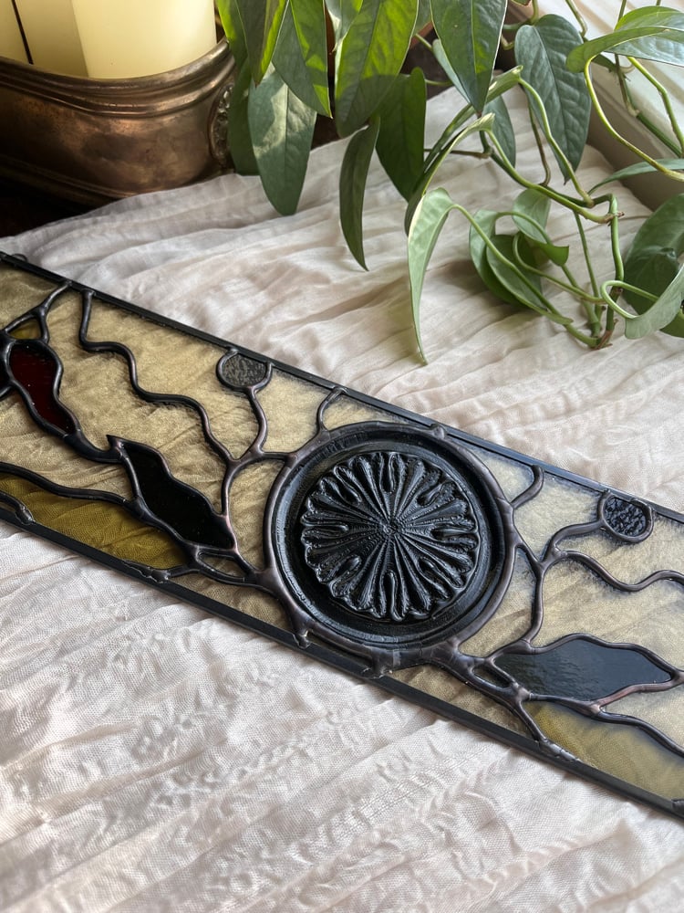 Image of Flower rondel