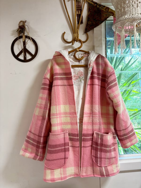 Image of Amber Adult Coat size Large