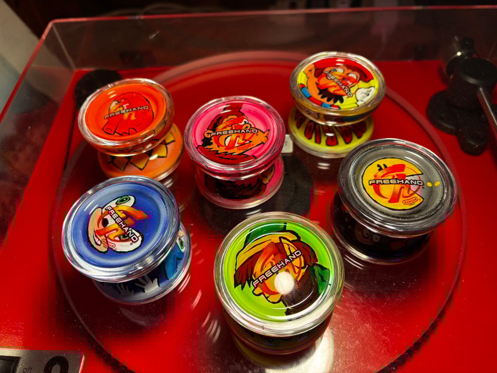 Image of VIDEO GAME Duncan Freehand One Yo-Yos