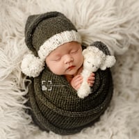 Image 2 of Snuggle wrap cover and sleepy cap 