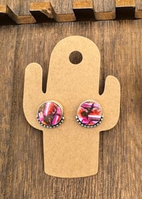 Pink dahlia round 