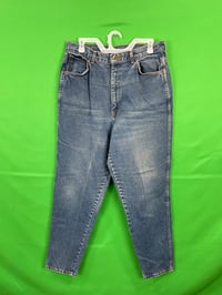 Image 2 of Vintage Women’s Chic Jeans (Size 18 Long)