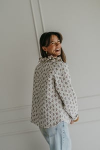 Image 8 of Veste VIVI fleurs