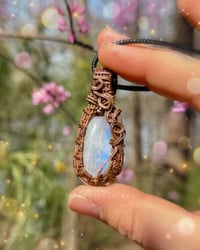 Image 1 of Lunar Oracle