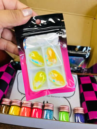 Image 2 of Starlight Butterfly Beading Kit 