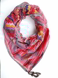 Image 3 of Blue/Pink Keffiyehs (Made in Jordan)