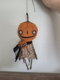 Image 3 of mama & mini pumpkin dolls set