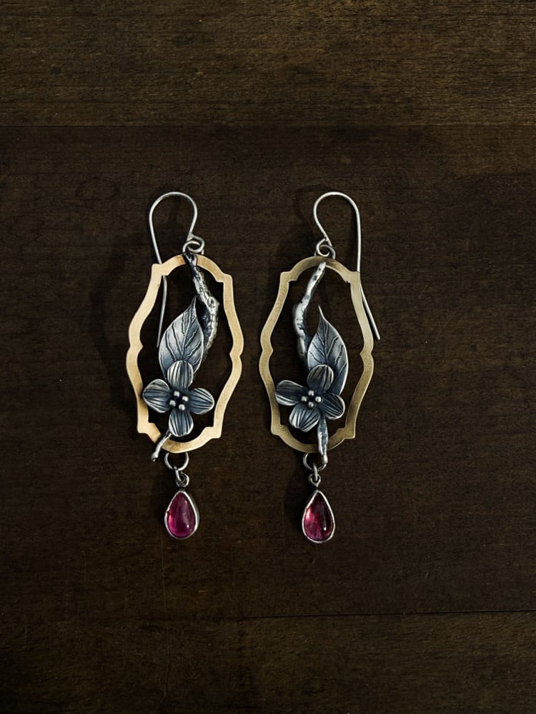 Image of Lazy Dogwood Flower Branch Earrings