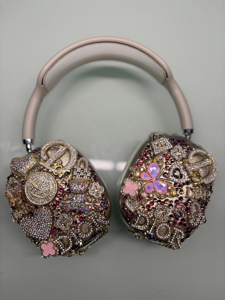 Custom AirPod Pro Max Case