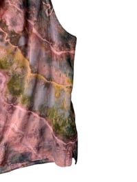 Image 7 of ♻️ UPCYCLED Petite S (6) Woven Top in Earthy Geode Ice Dye