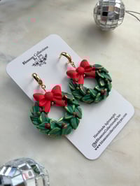 Image 3 of Christmas wreath 