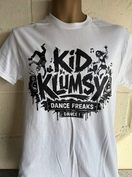 Image of Dance Freaks Dance !