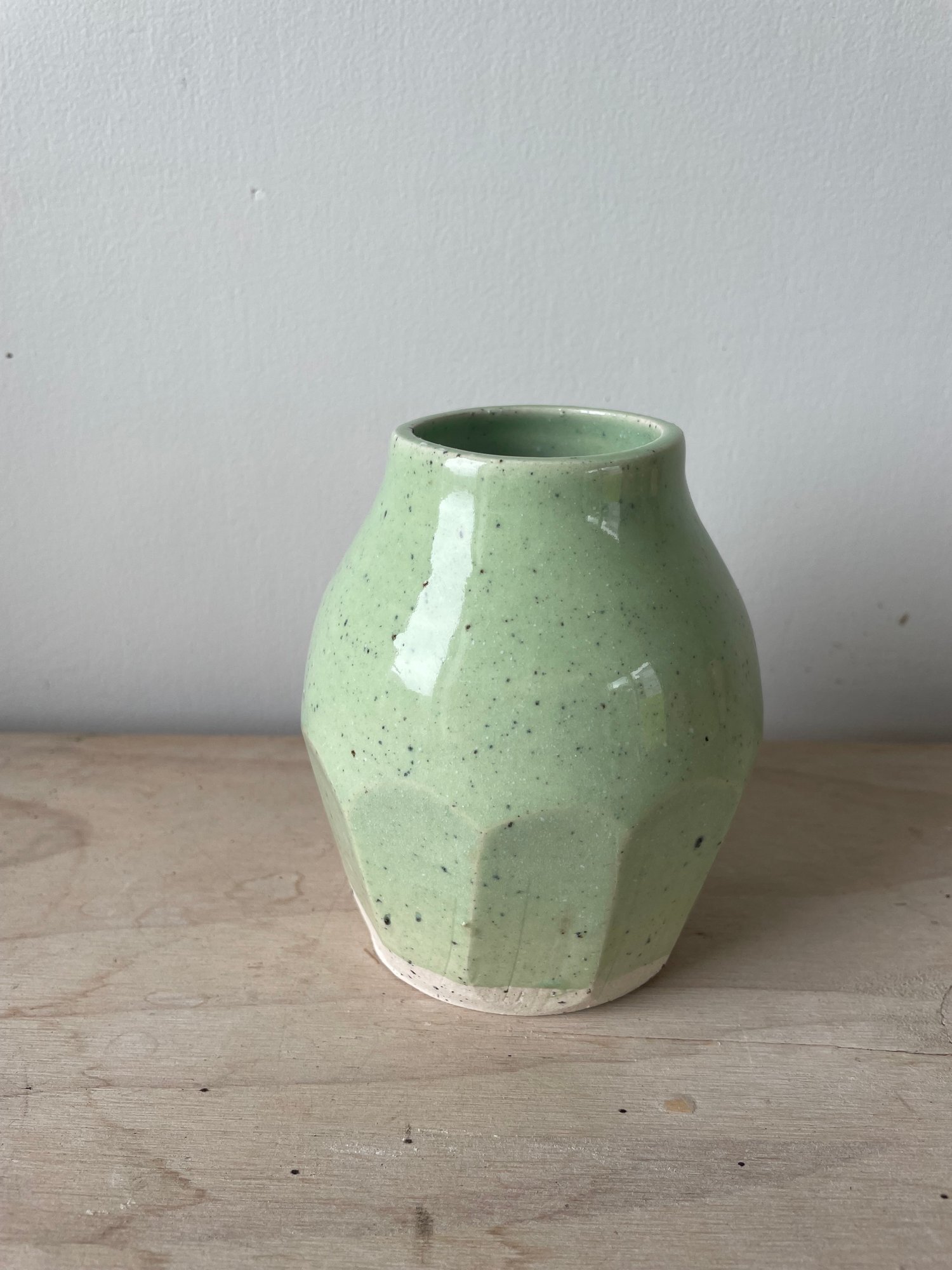 Image of Vase y