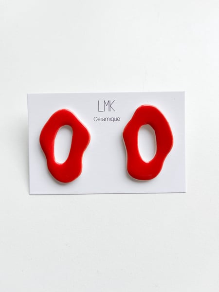 Image of Paire de boucles d'oreilles céramique WAVA rouge