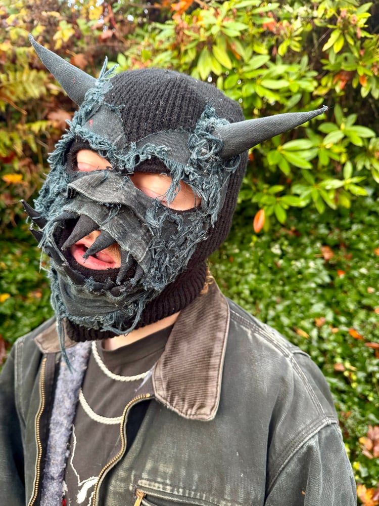 MIDNIGHT STRAIN ski mask