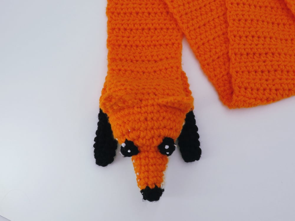 Image of Fox Scarf 