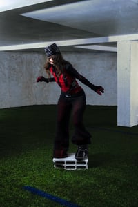 Image 3 of TOP VIN ROUGE BLACK/RED