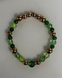 Image 4 of St. Patrick’s Day Tumbler Accessory Set – Mini Bracelet Stack, Bow & Straw Dangle