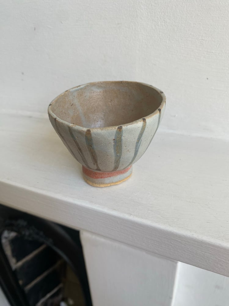 Deep footed bowl (washed black lines) Image 3