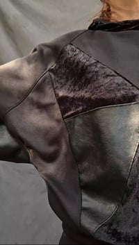 Image 3 of RAYA hoodie, black on black 