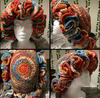 Crochet Ruffle Hat- Vintage 