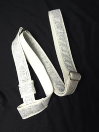 Image 1 of White Damask Gatra 