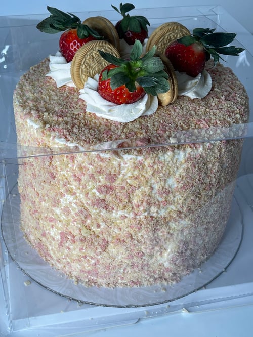 Image of Strawberry Crumble Cake