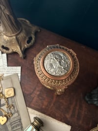 Image 7 of Superbe boîte à bijoux Napoléon III, soie capitonnée, Art Nouveau, fin XIXème s. 